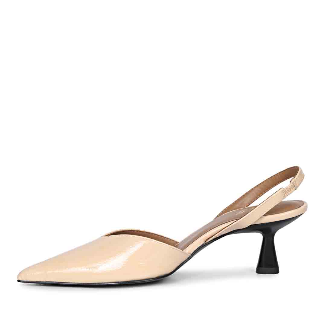 Saint Nanette Beige Patent Leather Pumps