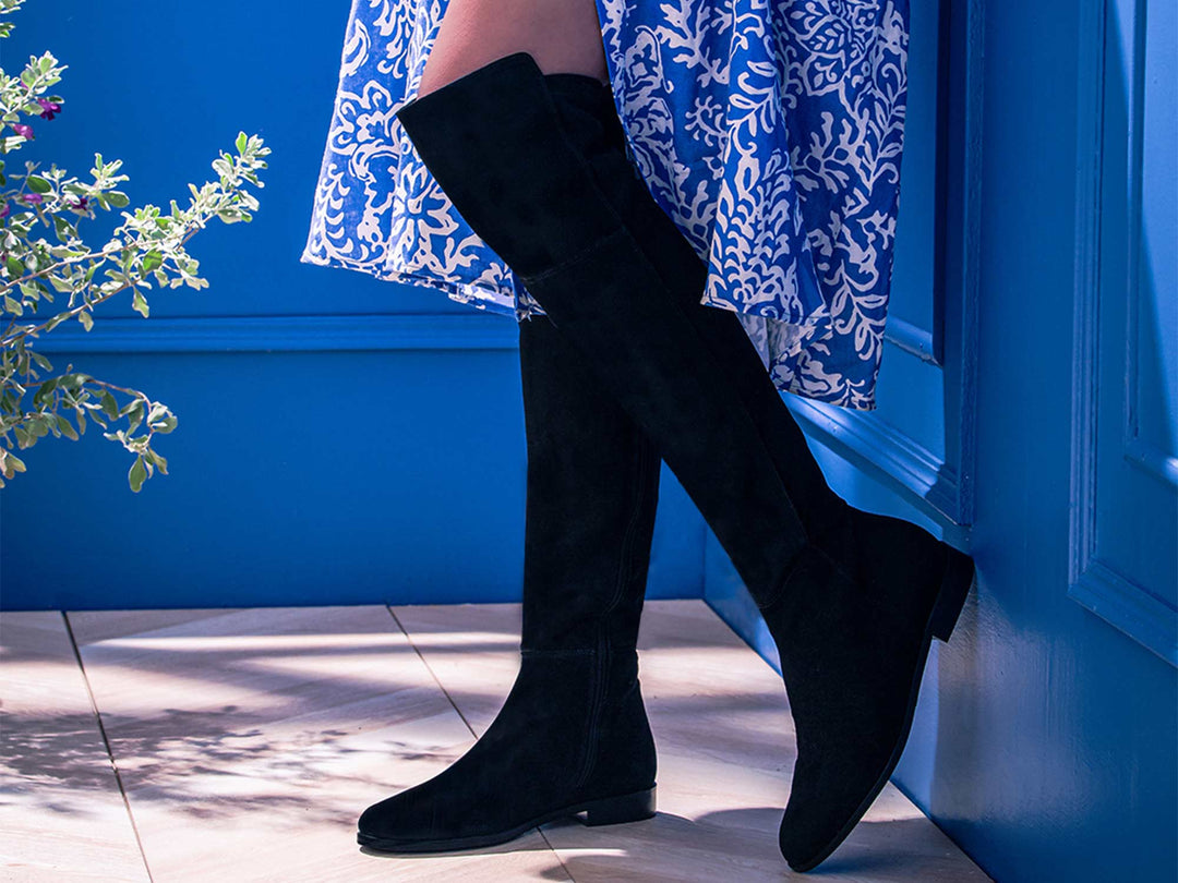 What Dresses to Wear with Over The Knee Boots