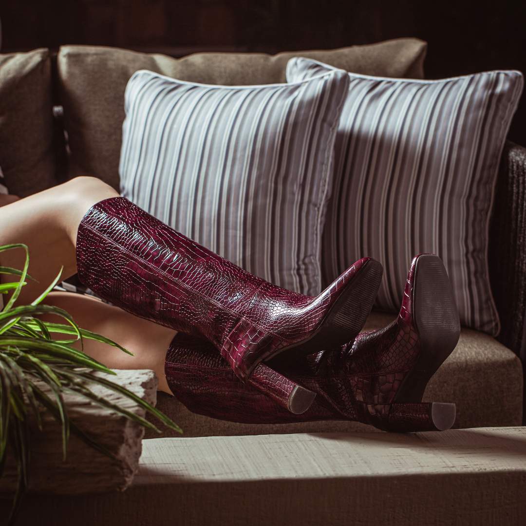 Colours Go With Burgundy Boots