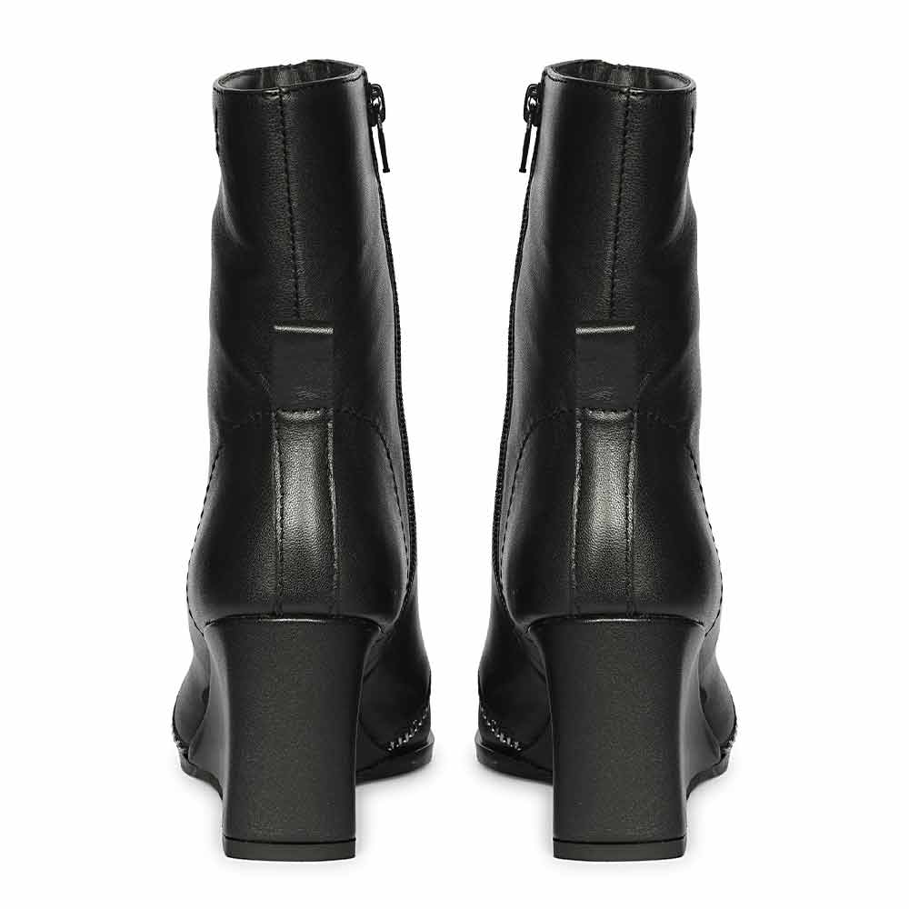 Saint Avia Front Zipper Black Leather Wedge Ankle Boots