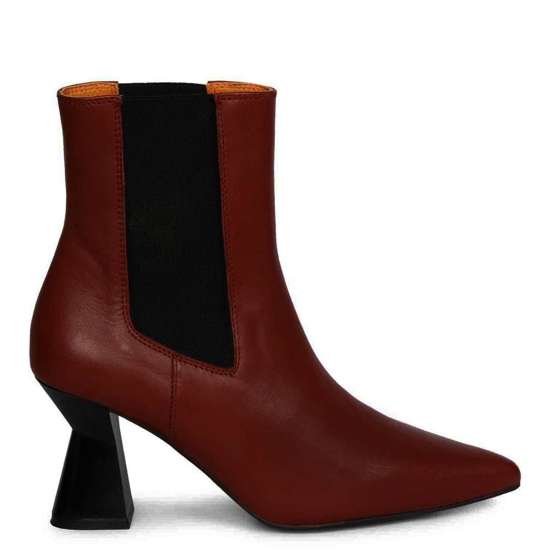 Saint Elliana Rust Leather Sculpted Heel Chelsea Boots