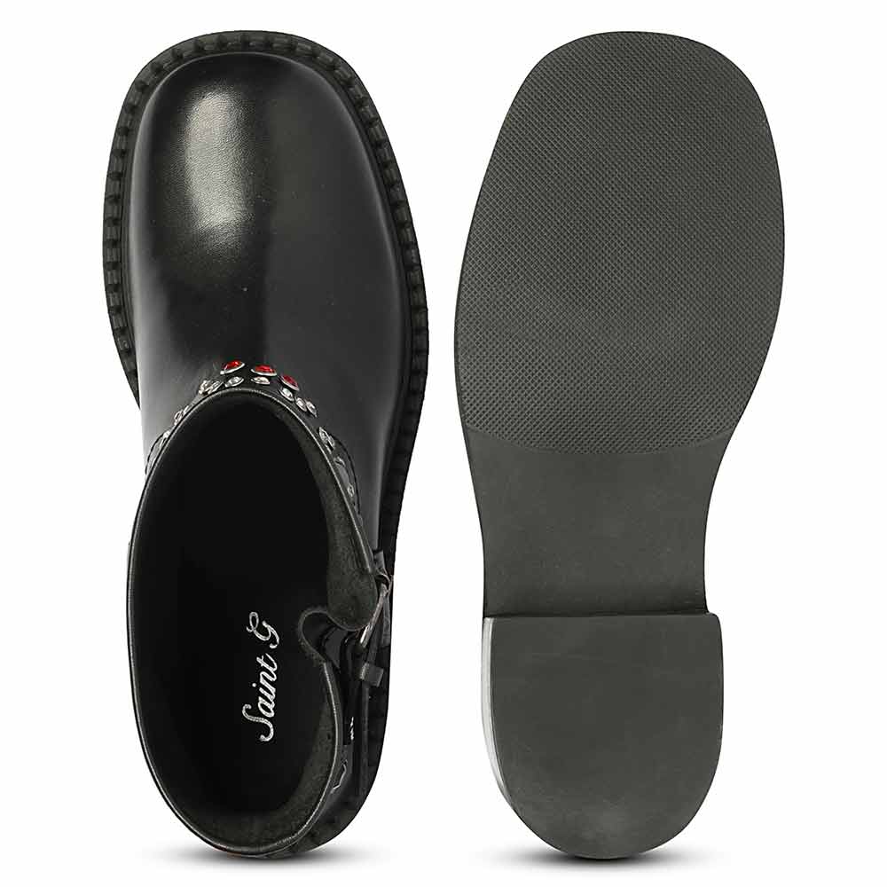 Saint Amada Multi Studs O-Ring Leather Ankle Boots