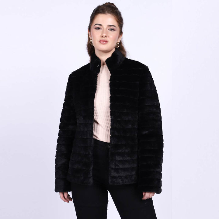 Saint Fernanda Black Fur Women's Jackets