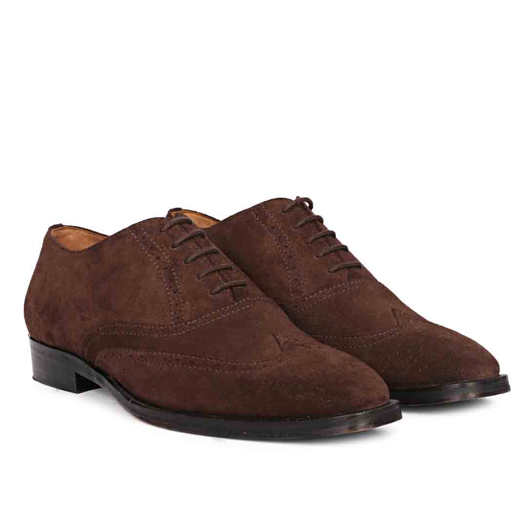 Men's brogues for office wear — leather brogue shoes with suit and trousers
