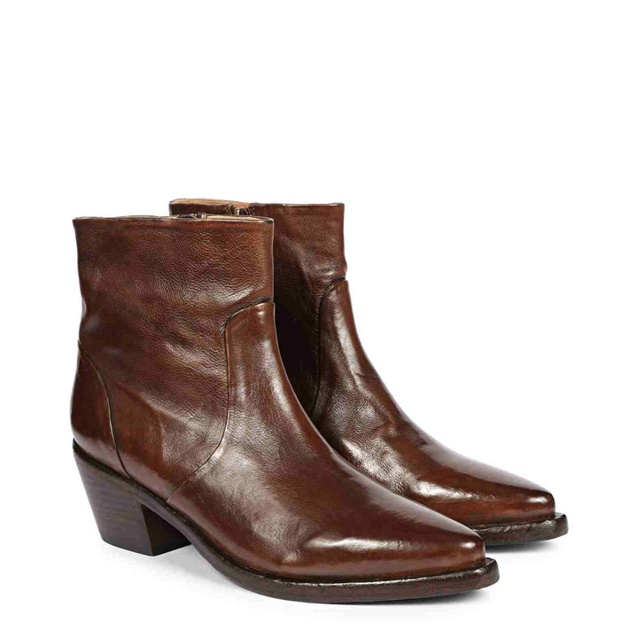 Saint Emelia Brown Leather Washed Ankle Boots