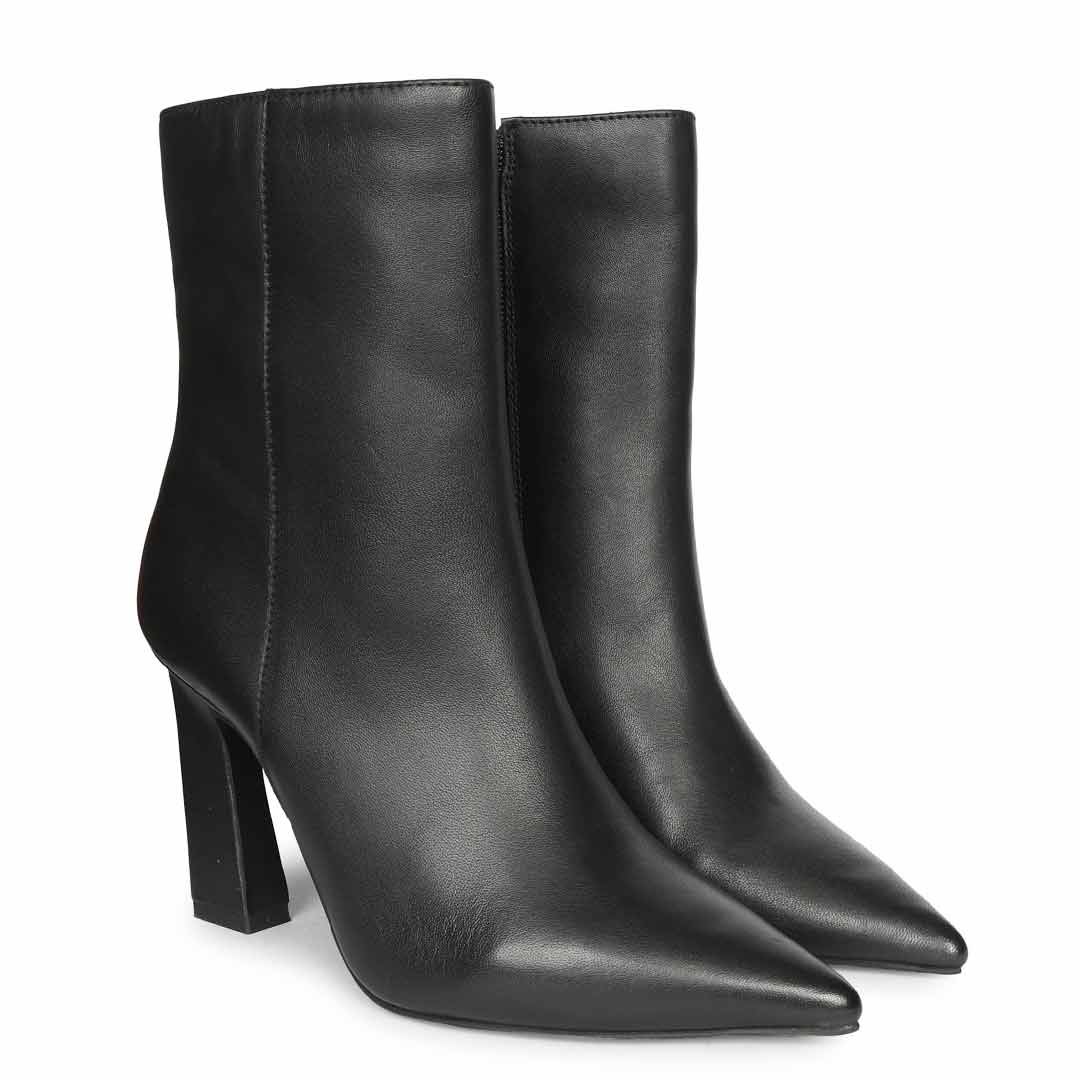 Saint Romane Black Leather Flared Block Heel Ankle Boots