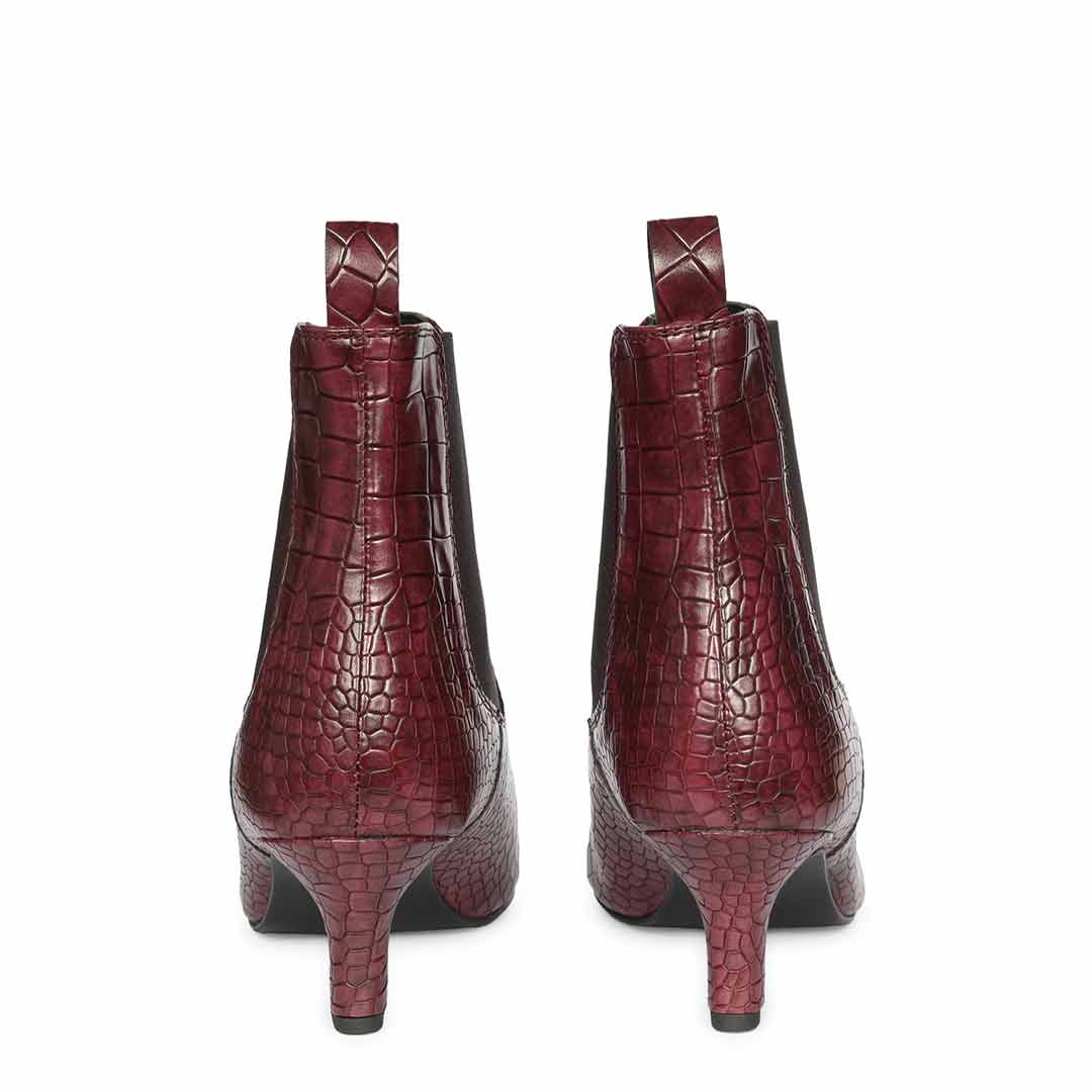 Saint Chloé Brown Print Leather Kitten Heel Ankle Boots
