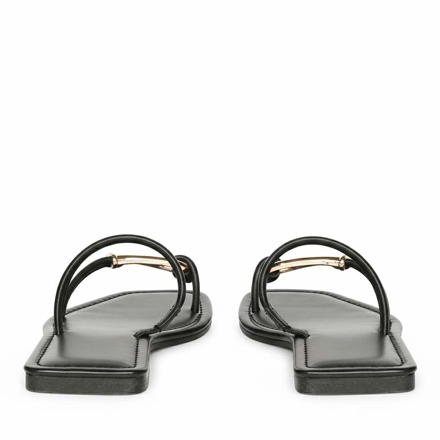 Women’s luxury leather flats