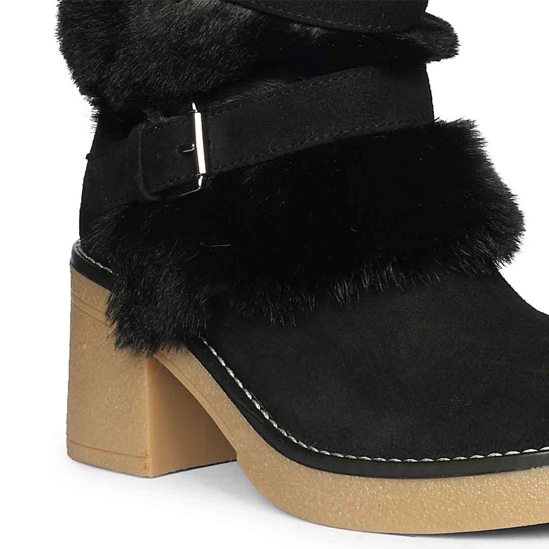 Saint Snövella Black Suede Leather Fur Boots