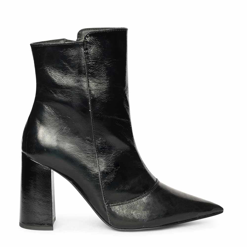 Saint Maura Black Crinkle Patent Leather High Ankle Boots