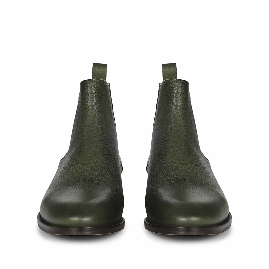 Saint Andrés green leather chelsea boots for men – paired front profile