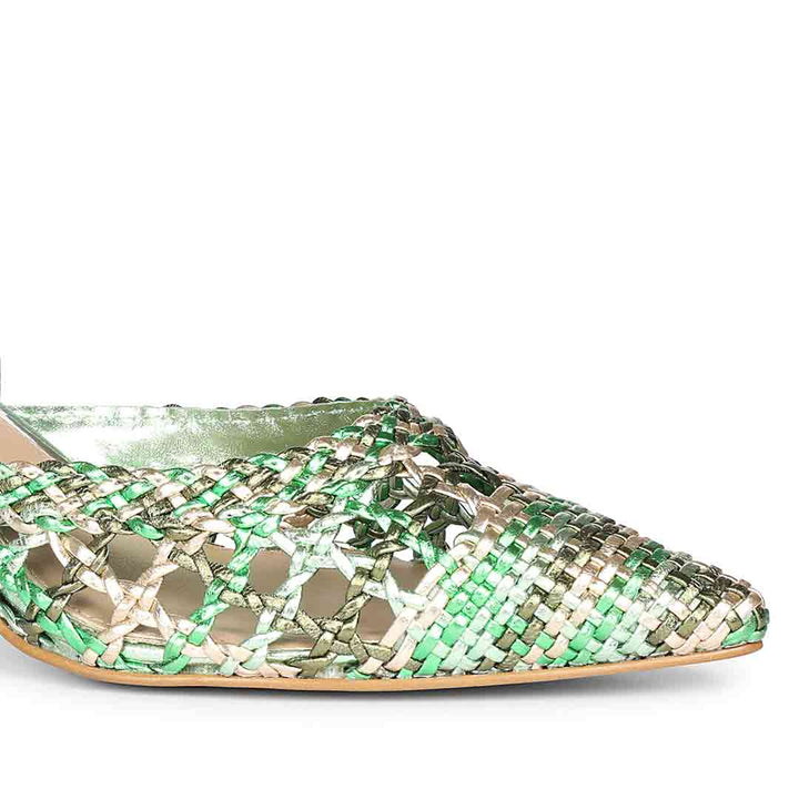 Low block heel shoes green leather branded insole – close-up detail