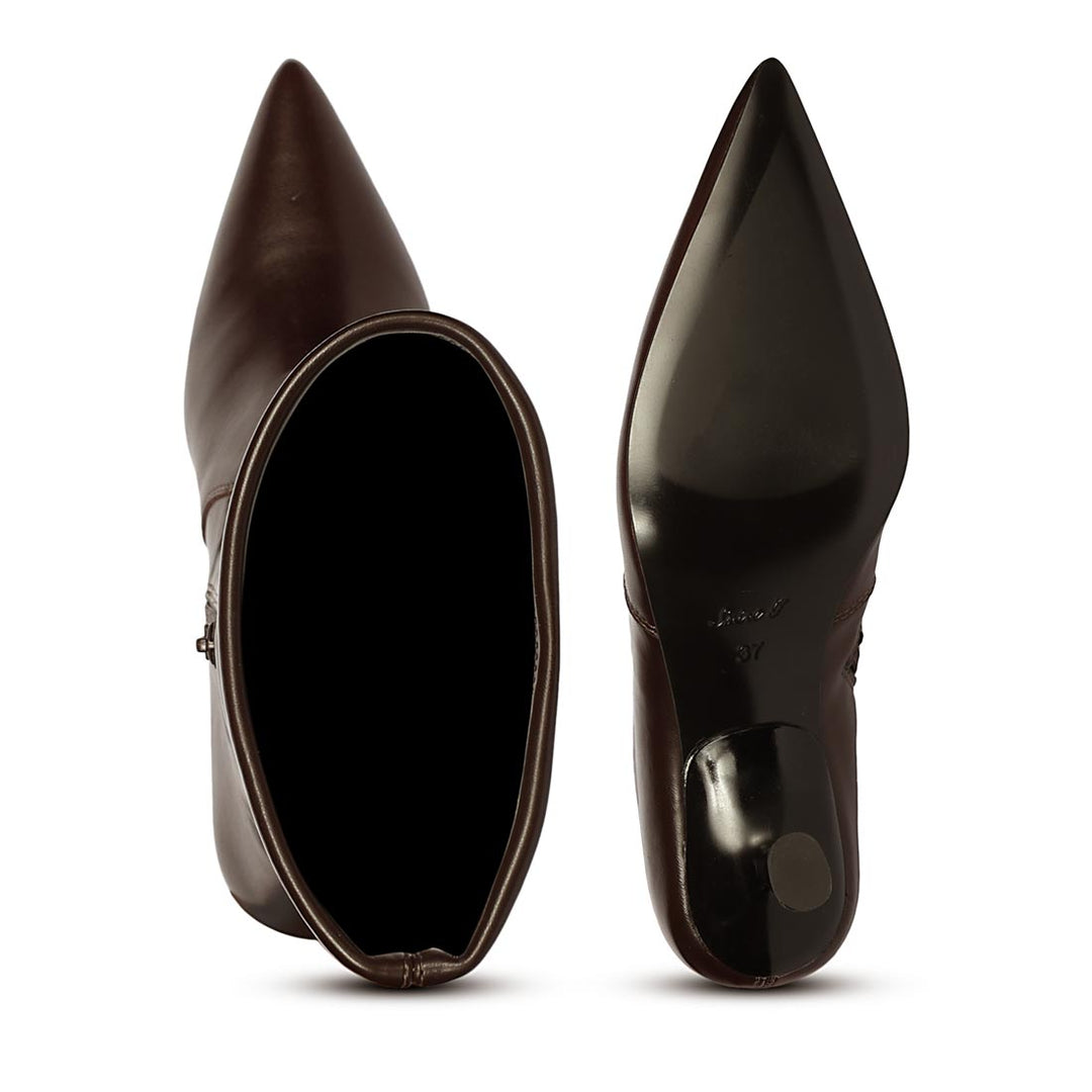 Saint Emilia brown kitten heel boots, interior and sole view