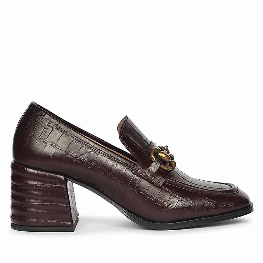 Best Women's dark cherry croc-embossed leather loafer pumps, side view, UK