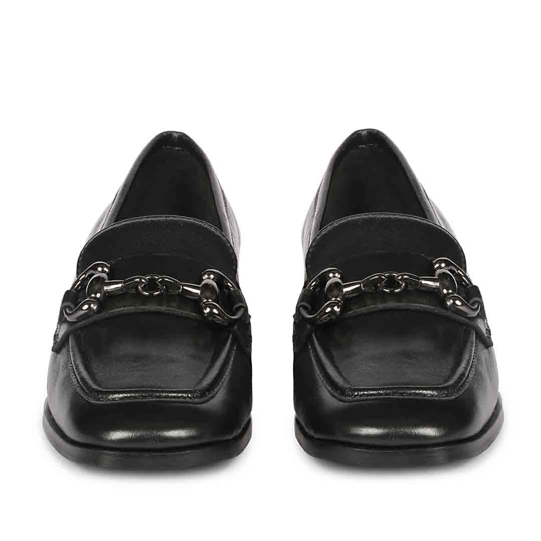 Women's black leather horsebit moccasins, ladies toe front view – best UK
