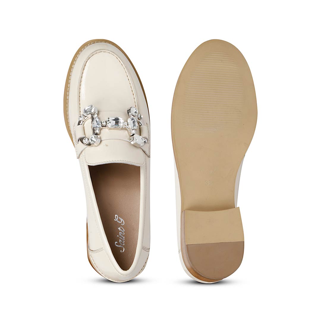 Women's Off-White Leather moccasins, Top and Sole View — Best Ladies Shoes UK