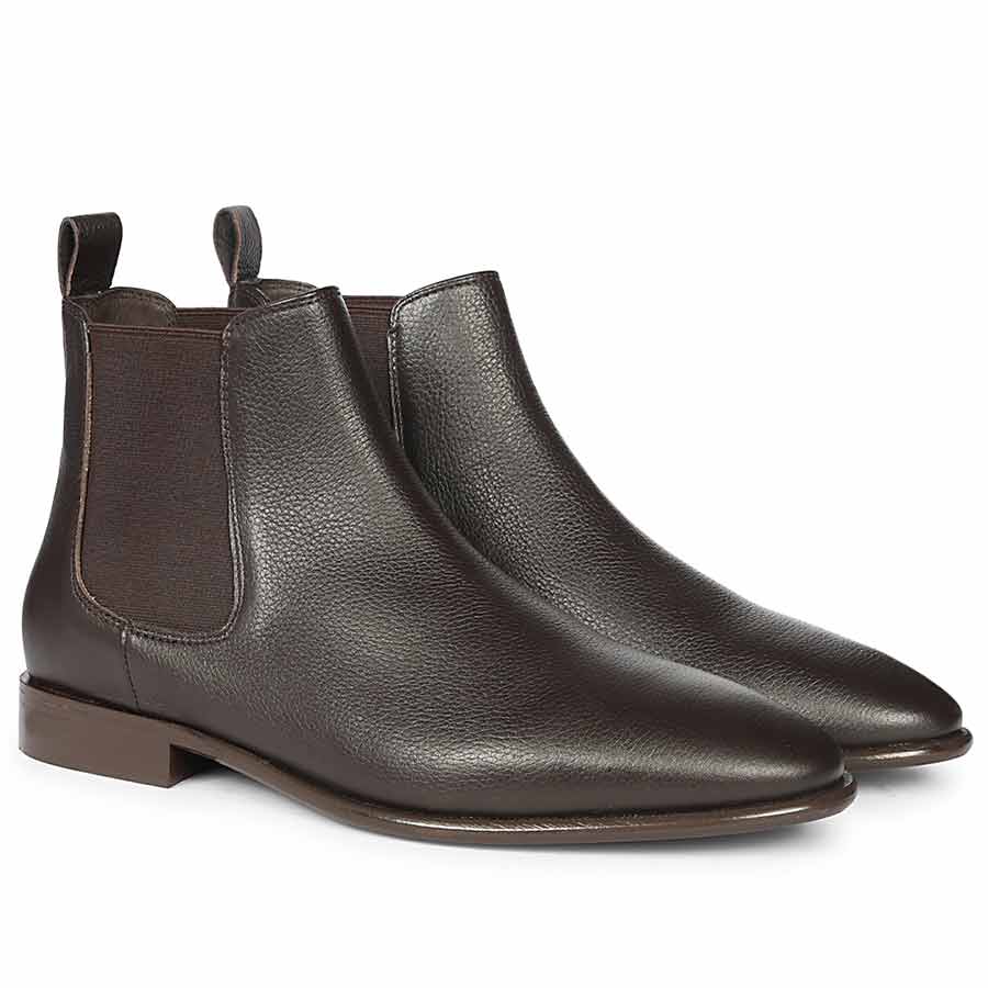 Saint Lucien brown premium mens chelsea boots uk – pair angle view
