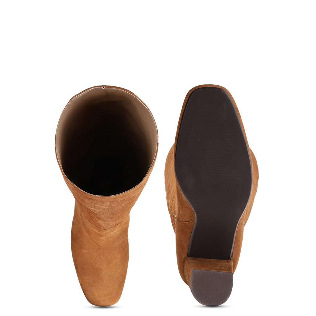 Saint Priscilla tan suede slouch boots, interior and sole view