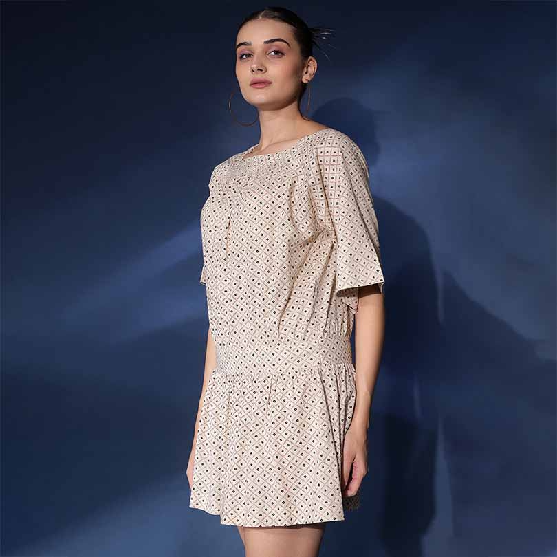 Saint Saelora ivory diamond-print cotton cambric short dress for women UK, three-quarter front view.