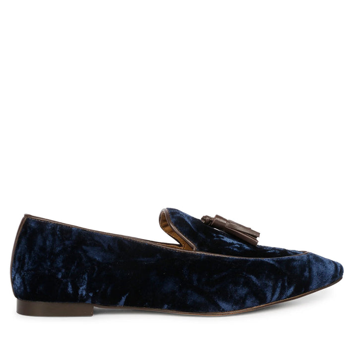 Best navy blue crushed velvet tassel loafer moccasins for women – ladies side profile view, UK