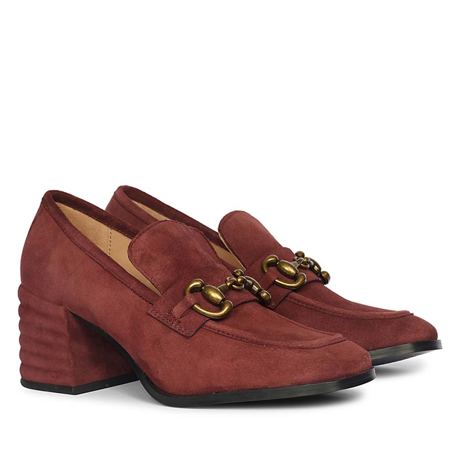 Ladies burgundy gold horsebit block heel loafers UK, Saint Vera pair angled view