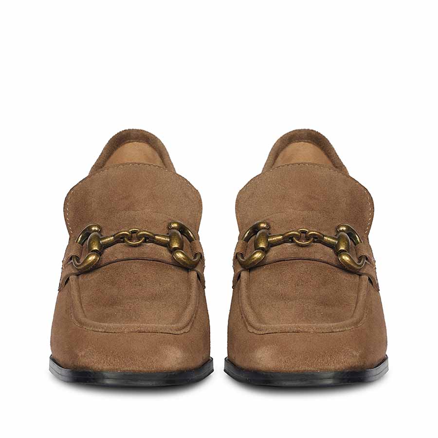 Women's gold horsebit block heel loafers UK, Saint Vera front pair view