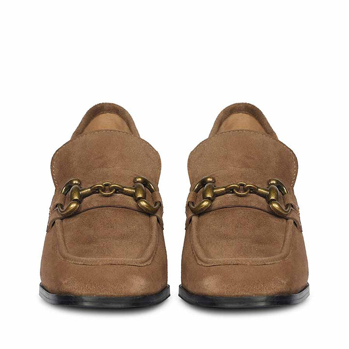 Women's gold horsebit block heel loafers UK, Saint Vera front pair view
