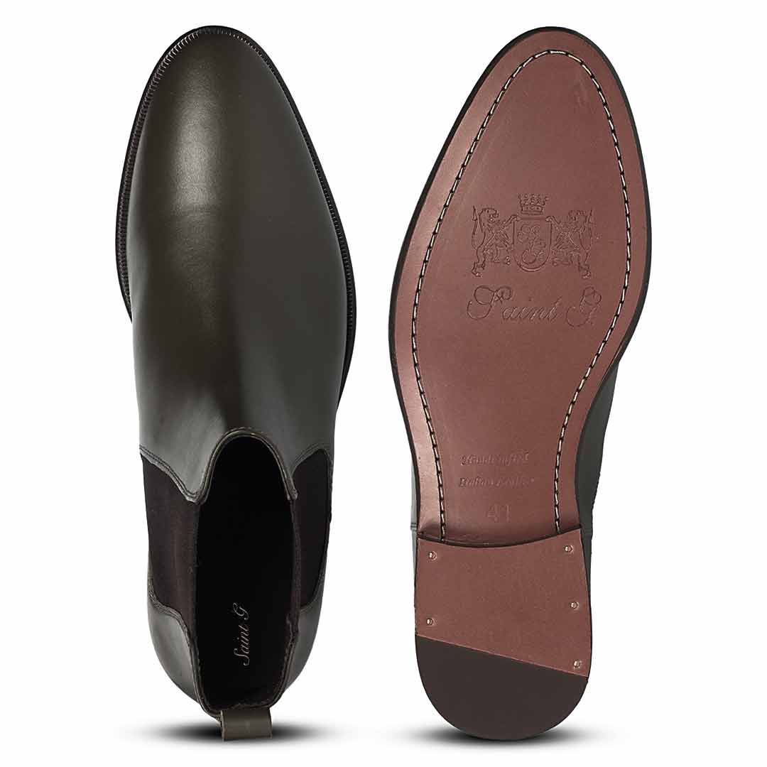 Saint Vittorio premium leather chelsea boots men olive – upper and sole detail