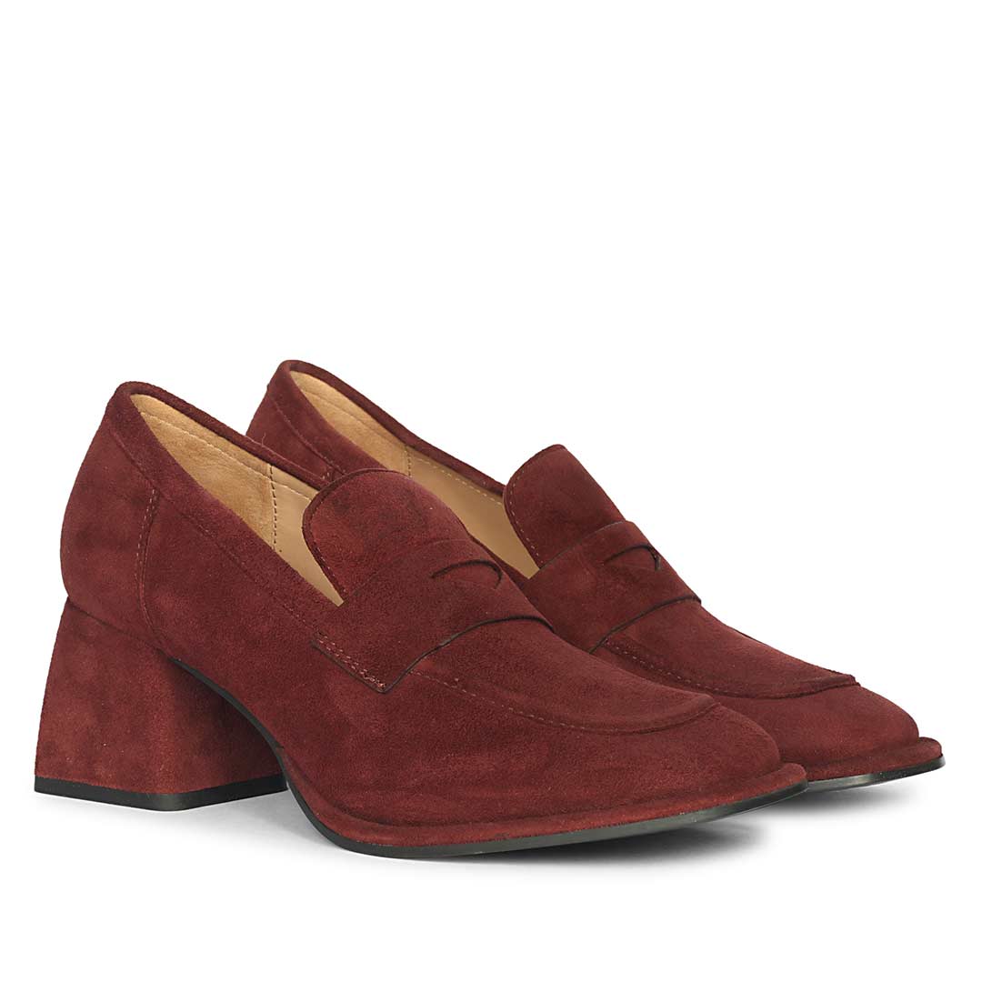 Ladies burgundy suede block heel loafers UK, Saint Viviana pair angled view