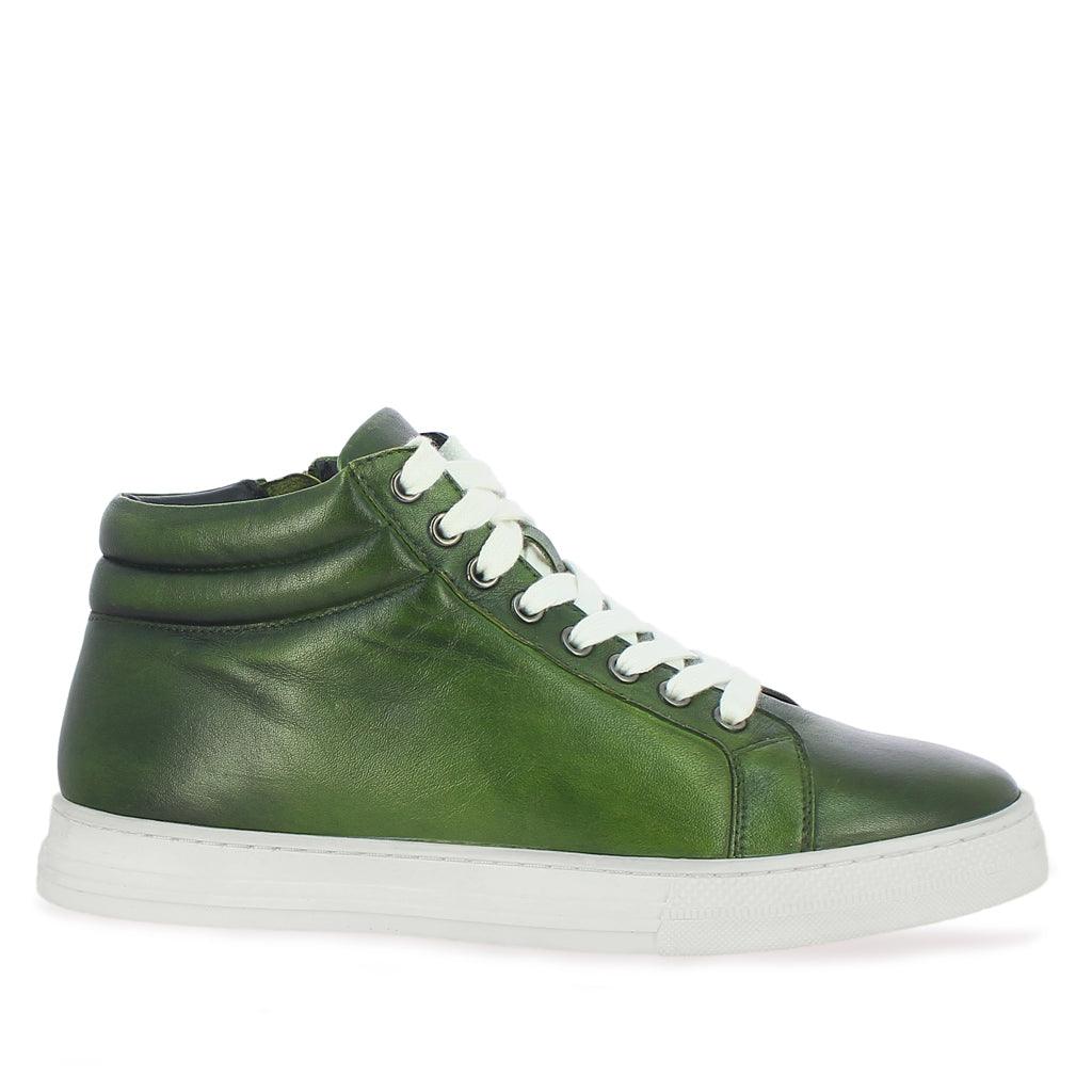 Green best sale shoes mens