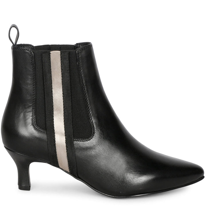 Saint Ashlyn Black Crust Leather Beige Strip Handcrafted Ankle Boots