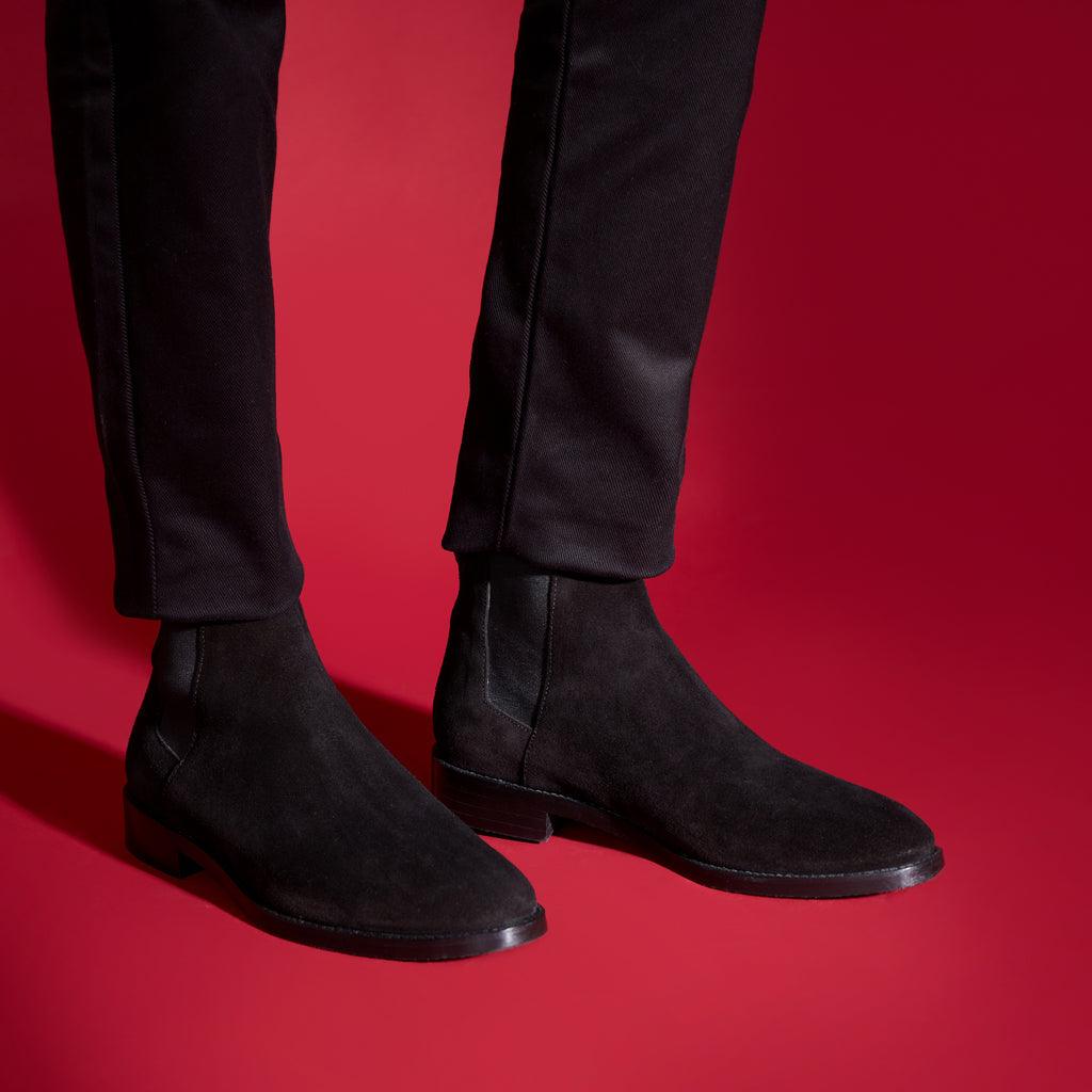 Saint Grimaldi mens chelsea boots black suede – lifestyle shot