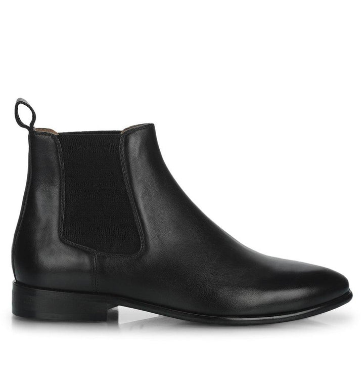 Saint Lorenzo black leather chelsea boots men – right angle view