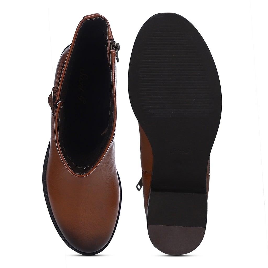 Saint Martina tan leather calf boots, interior and sole view