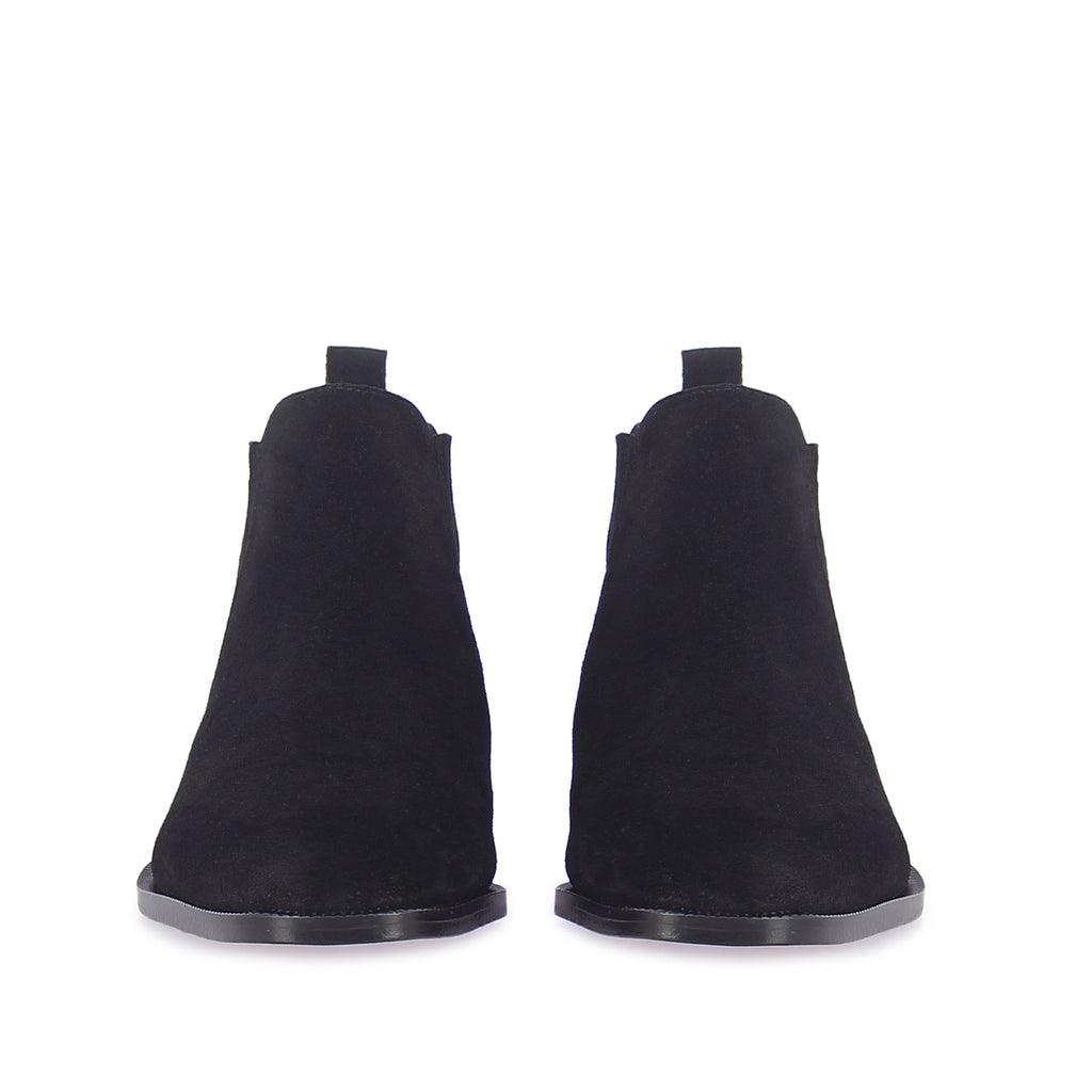 Saint Niccolò black suede premium mens chelsea boots uk – pair front view