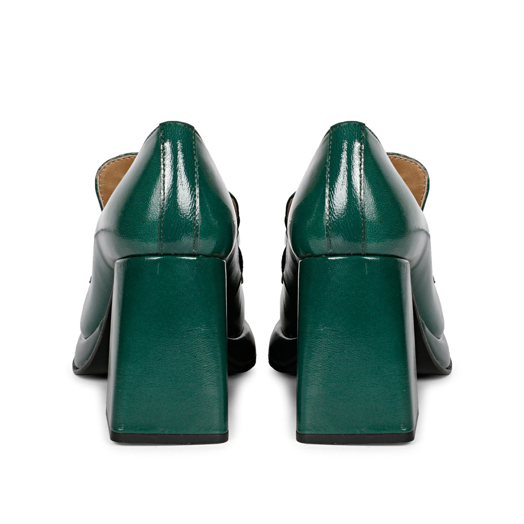 Saint Benoîte Green Patent Leather Handcrafted Moccasins
